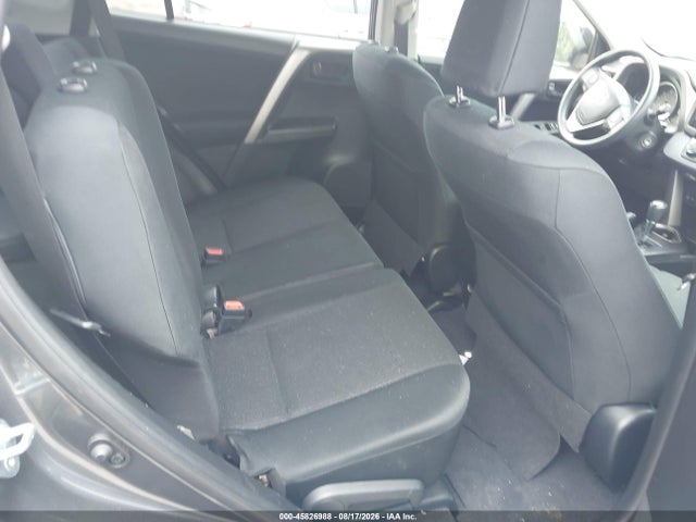 Toyota RAV4 LE 2016 JTMBFREV8GJ079762 Image 8