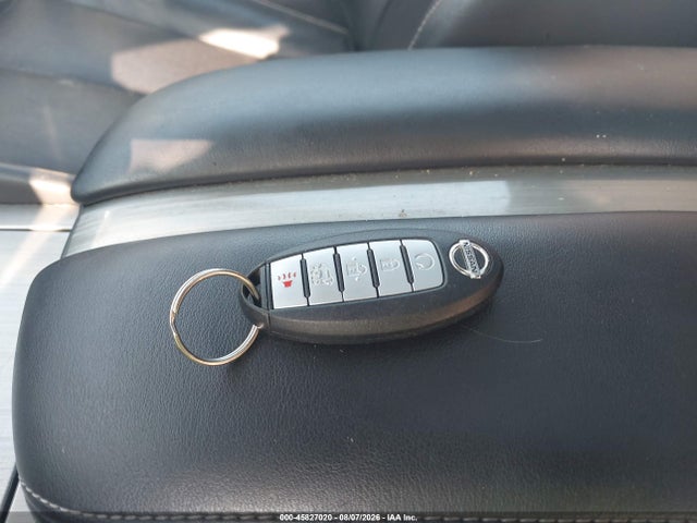Продажа на аукционе авто 2016 Nissan Murano Platinum/s/sl/sv, vin: 5N1AZ2MH5GN136719, номер лота: 45827020