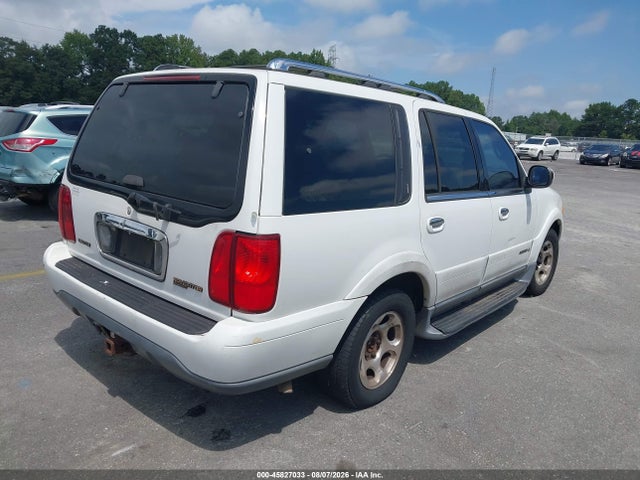 2000 Lincoln Navigator მანქანა იყიდება აუქციონზე, vin: 5LMEU27A9YLJ31175, აუქციონის ნომერი: 45827033