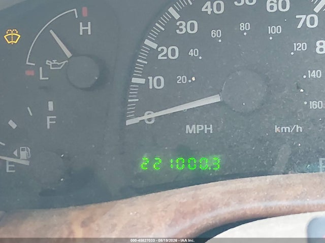 2000 Lincoln Navigator მანქანა იყიდება აუქციონზე, vin: 5LMEU27A9YLJ31175, აუქციონის ნომერი: 45827033