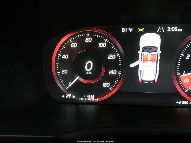 45827092 :رقم المزاد ، YV4A22PK6J1324922 vin ، 2018 Volvo Xc90 T6 Momentum مزاد بيع