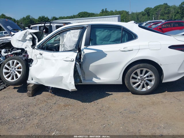 Toyota CAMRY LE 2023 4T1C11AK1PU132554 Image 15