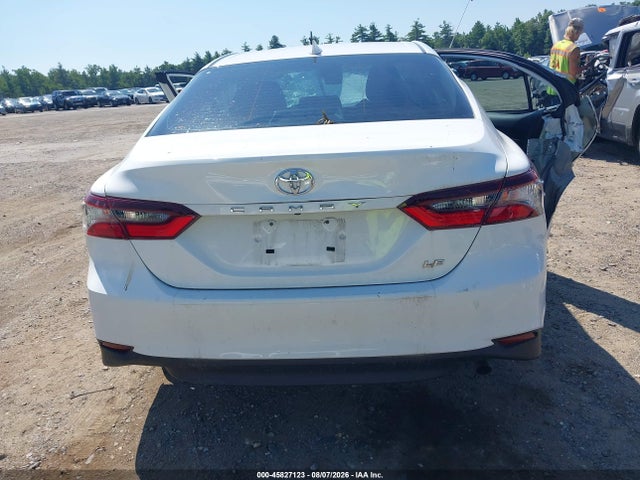 Toyota CAMRY LE 2023 4T1C11AK1PU132554 Image 17