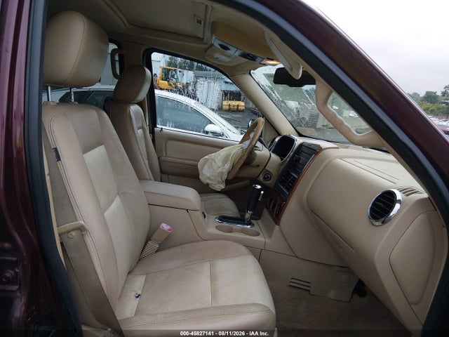 Продажа на аукционе авто 2006 Ford Explorer Eddie Bauer, vin: 1FMEU74816UA89190, номер лота: 45827141