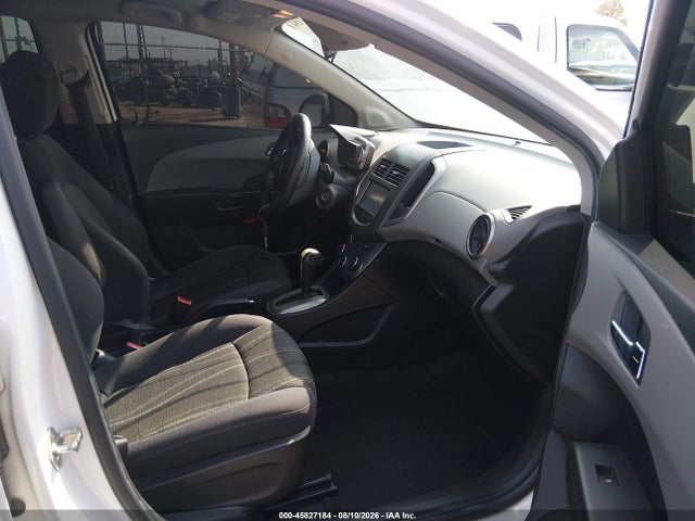 1G1JC6SG2G4169148 Chevrolet Sonic Lt Auto