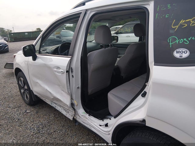 2018 Subaru Forester 2.5i Premium მანქანა იყიდება აუქციონზე, vin: JF2SJAEC9JH420438, აუქციონის ნომერი: 45827187