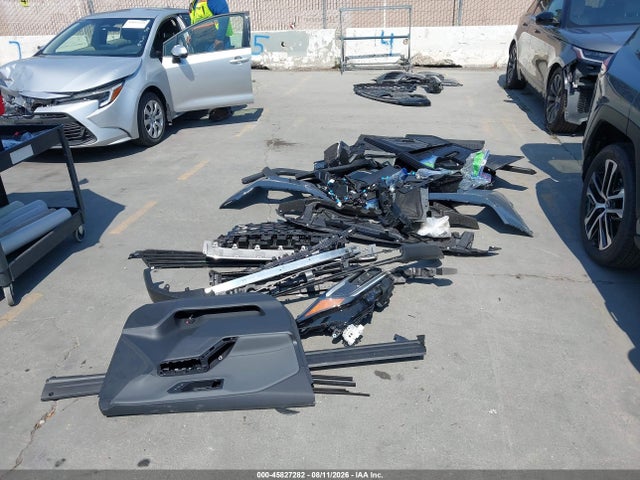 45827282 :رقم المزاد ، JTM6CRAVXTD304594 vin ، 2026 Toyota Rav4 Limited مزاد بيع