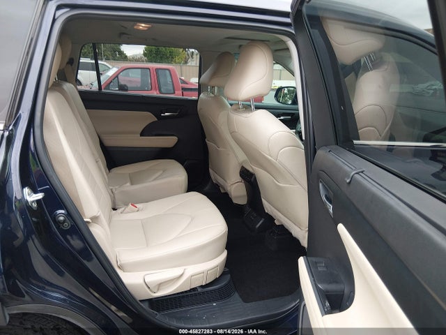 5TDKBRCHXRS631096 Toyota Highlander Hybrid Xle