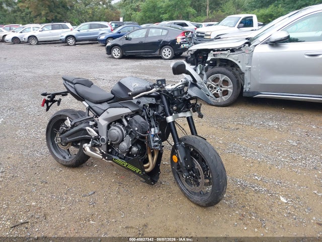 Продаж на аукціоні авто 2025 Triumph Motorcycle Daytona 660, vin: SMTL23UFXSTBU8394, номер лоту: 45827342