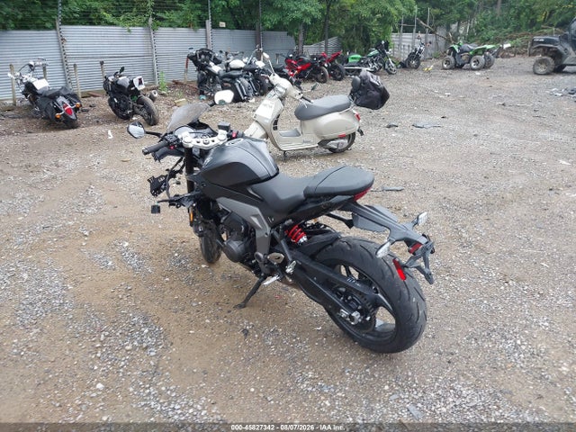 Продажа на аукционе авто 2025 Triumph Motorcycle Daytona 660, vin: SMTL23UFXSTBU8394, номер лота: 45827342