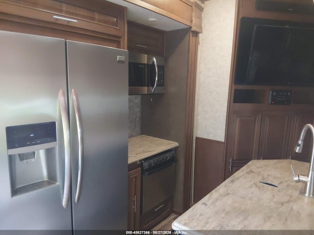 Продаж на аукціоні авто 2016 Highland Ridge M- 427bhs, vin: 58TFE4223G5022343, номер лоту: 45827366