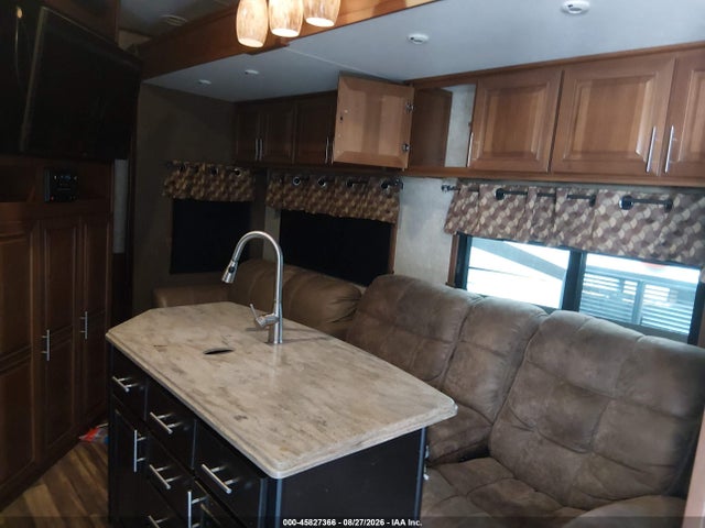Продаж на аукціоні авто 2016 Highland Ridge M- 427bhs, vin: 58TFE4223G5022343, номер лоту: 45827366