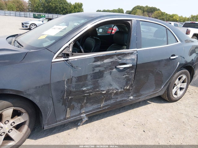 Продажа на аукционе авто 2015 Chevrolet Malibu 1lz, vin: 1G11F5SL4FF235720, номер лота: 45827380