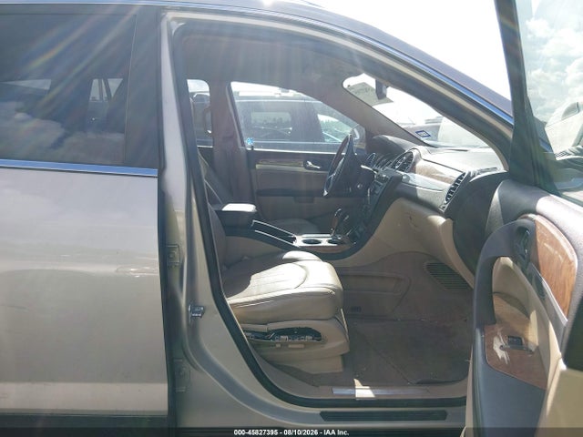 45827395 :رقم المزاد ، 5GAKRCED7CJ284285 vin ، 2012 Buick Enclave Leather مزاد بيع