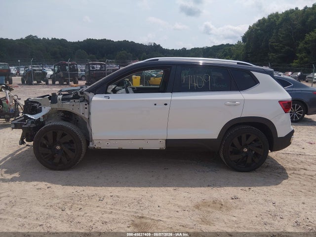 45827409 :رقم المزاد ، 3VVVX7B22RM021422 vin ، 2024 Volkswagen Taos 1.5t Se مزاد بيع