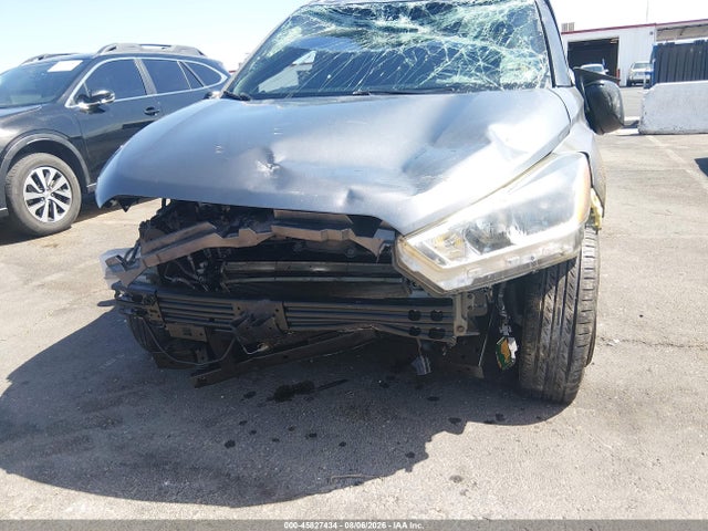 45827434 :رقم المزاد ، 3N1CP5BV4LL550651 vin ، 2020 Nissan Kicks S Xtronic Cvt مزاد بيع