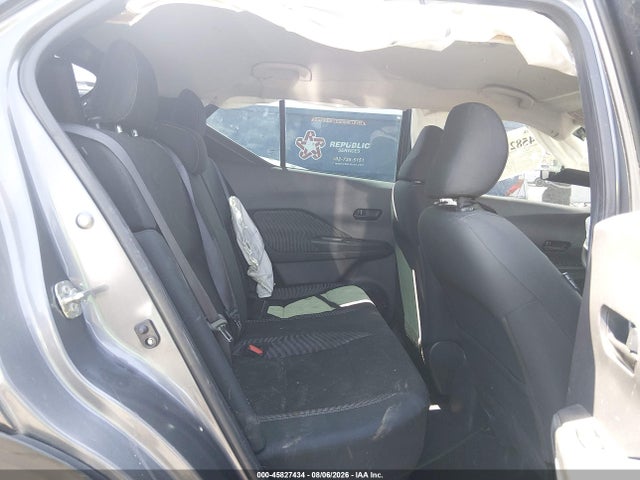 45827434 :رقم المزاد ، 3N1CP5BV4LL550651 vin ، 2020 Nissan Kicks S Xtronic Cvt مزاد بيع