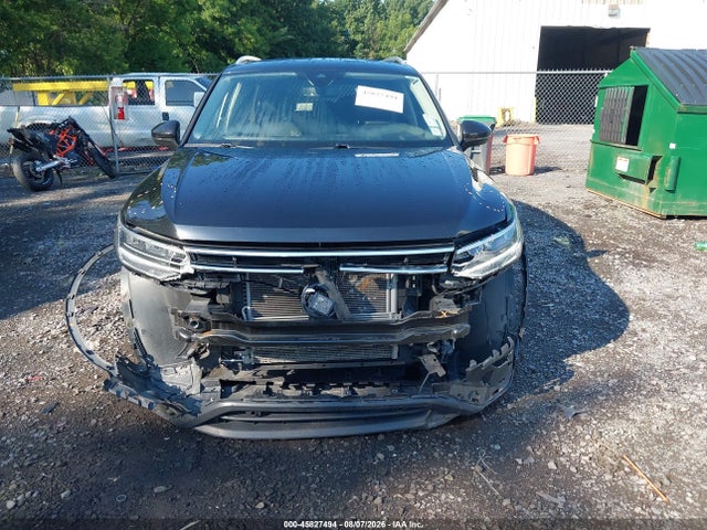 2022 Volkswagen Tiguan 2.0t Se მანქანა იყიდება აუქციონზე, vin: 3VV2B7AX7NM039617, აუქციონის ნომერი: 45827494