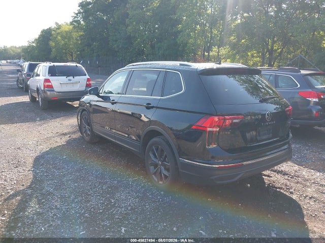 2022 Volkswagen Tiguan 2.0t Se მანქანა იყიდება აუქციონზე, vin: 3VV2B7AX7NM039617, აუქციონის ნომერი: 45827494