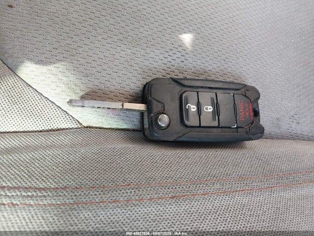 Продаж на аукціоні авто 2015 Jeep Renegade Latitude, vin: ZACCJABT1FPB50838, номер лоту: 45827506