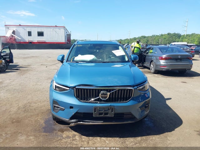 Продажа на аукционе авто 2024 Volvo Xc40 B5 Ultimate Bright Theme, vin: YV4L12UF5R2320305, номер лота: 45827518