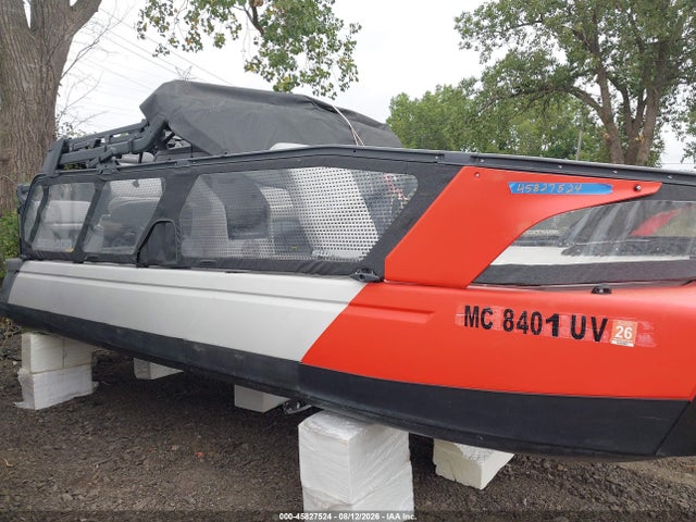 45827524 :رقم المزاد ، YDVC6503G222 vin ، 2022 Seadoo 20' Pontoon مزاد بيع