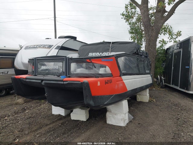 45827524 :رقم المزاد ، YDVC6503G222 vin ، 2022 Seadoo 20' Pontoon مزاد بيع