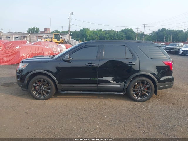 45827528 :رقم المزاد ، 1FM5K8D88JGC56776 vin ، 2018 Ford Explorer Xlt مزاد بيع