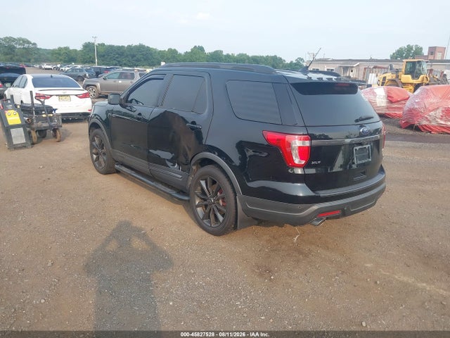45827528 :رقم المزاد ، 1FM5K8D88JGC56776 vin ، 2018 Ford Explorer Xlt مزاد بيع