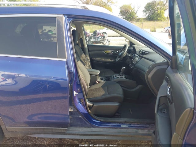 Nissan ROGUE SV 2017 5N1AT2MV5HC779608 Image 5
