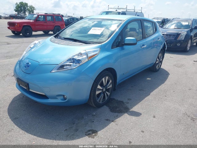 1N4AZ0CP5FC322875 Nissan LEAF SV