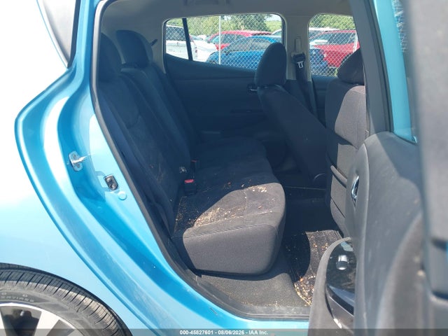 1N4AZ0CP5FC322875 Nissan LEAF SV