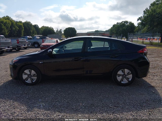 Продажа на аукционе авто 2020 Hyundai Ioniq Hybrid Blue, vin: KMHC65LC8LU218761, номер лота: 45827611