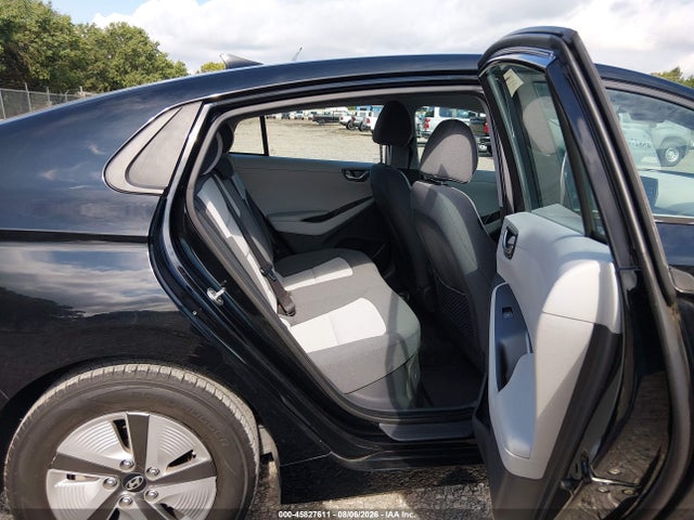 Продажа на аукционе авто 2020 Hyundai Ioniq Hybrid Blue, vin: KMHC65LC8LU218761, номер лота: 45827611