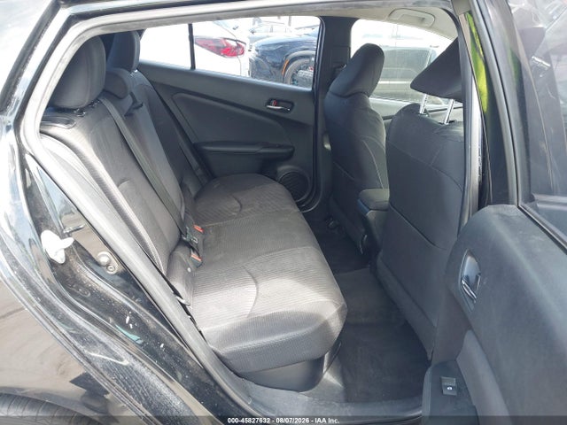 Toyota Prius Three 2016 JTDKARFU0G3520874 Image 8