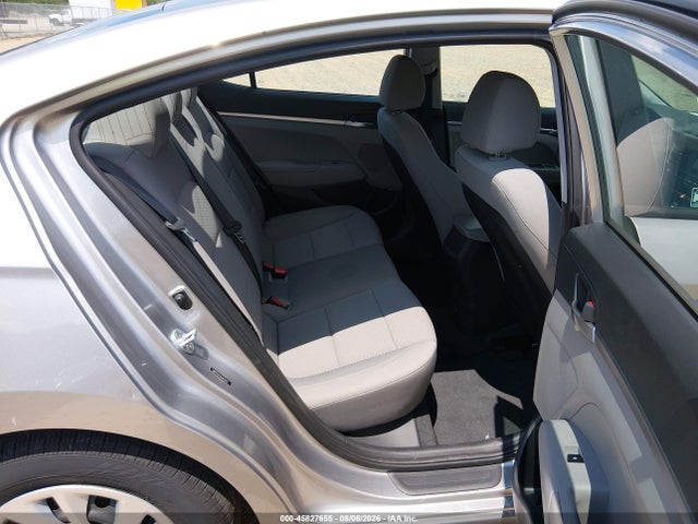 Продажа на аукционе авто 2020 Hyundai Elantra Se, vin: 5NPD74LFXLH613433, номер лота: 45827655