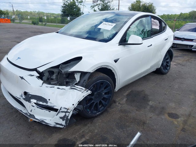 Продажа на аукционе авто 2022 Tesla Model Y Long Range Dual Motor All-wheel Drive, vin: 7SAYGDEE9NF535737, номер лота: 45827654
