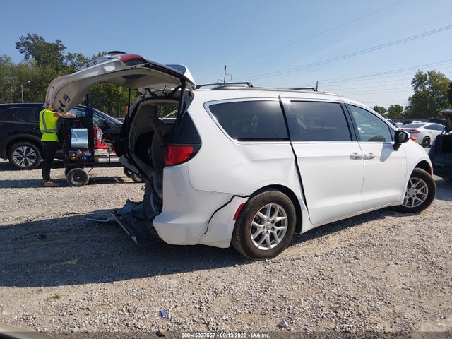 2020 Chrysler Voyager Lxi მანქანა იყიდება აუქციონზე, vin: 2C4RC1DG0LR216548, აუქციონის ნომერი: 45827657