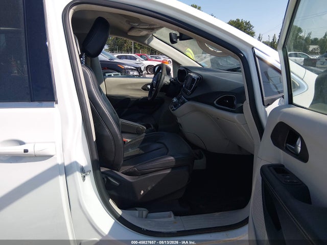 2020 Chrysler Voyager Lxi მანქანა იყიდება აუქციონზე, vin: 2C4RC1DG0LR216548, აუქციონის ნომერი: 45827657