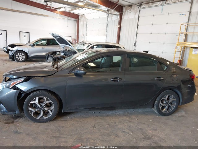 Продаж на аукціоні авто 2021 Kia Forte Fe/lxs, vin: 3KPF24AD9ME262500, номер лоту: 45827705