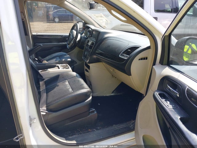 45827706 :رقم المزاد ، 2C4RC1BG2ER211227 vin ، 2014 Chrysler Town & Country Touring مزاد بيع