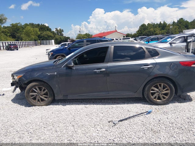 2020 Kia Optima Lx მანქანა იყიდება აუქციონზე, vin: 5XXGT4L37LG382906, აუქციონის ნომერი: 45827735