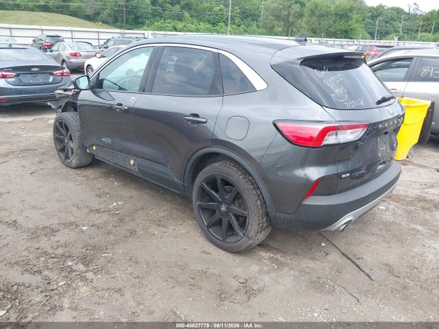 Ford ESCAPE SE 2020 1FMCU9G69LUA26881 Image 3