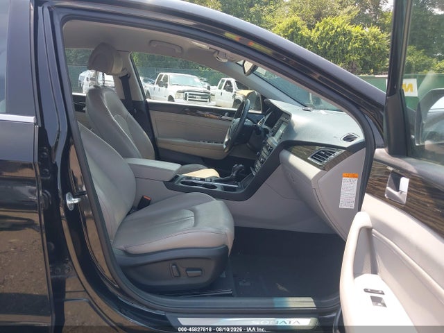 Продажа на аукционе авто 2017 Hyundai Sonata Plug-in Hybrid Limited, vin: KMHE54L23HA043812, номер лота: 45827818