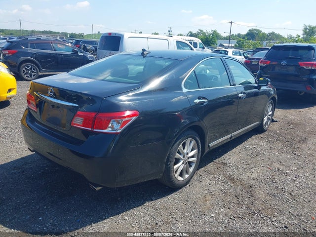 45827820 :رقم المزاد ، JTHBK1EG2B2454397 vin ، 2011 Lexus Es 350 مزاد بيع
