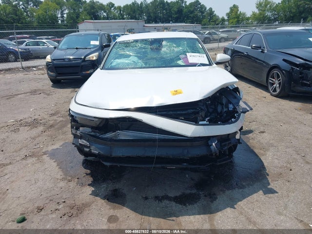 Продажа на аукционе авто 2026 Honda Accord Lx, vin: 1HGCY1F20TA016039, номер лота: 45827832