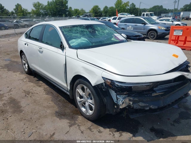 Продажа на аукционе авто 2026 Honda Accord Lx, vin: 1HGCY1F20TA016039, номер лота: 45827832