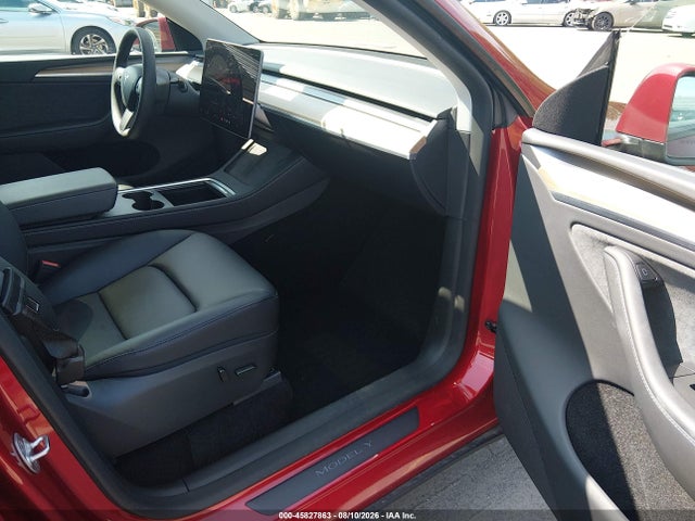 Продаж на аукціоні авто 2024 Tesla Model Y Long Range Dual Motor All-wheel Drive, vin: 7SAYGDEE1RA273263, номер лоту: 45827863