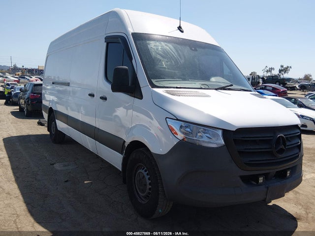 45827869 :رقم المزاد ، W1W4DCHY5MT046384 vin ، 2021 Mercedes-benz Sprinter 2500 High Roof I4 Diesel مزاد بيع
