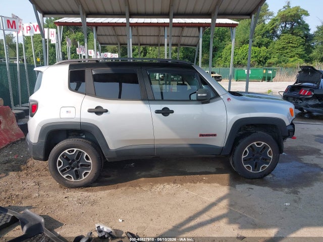 Продажа на аукционе авто 2015 Jeep Renegade Trailhawk, vin: ZACCJBCTXFPB31547, номер лота: 45827910